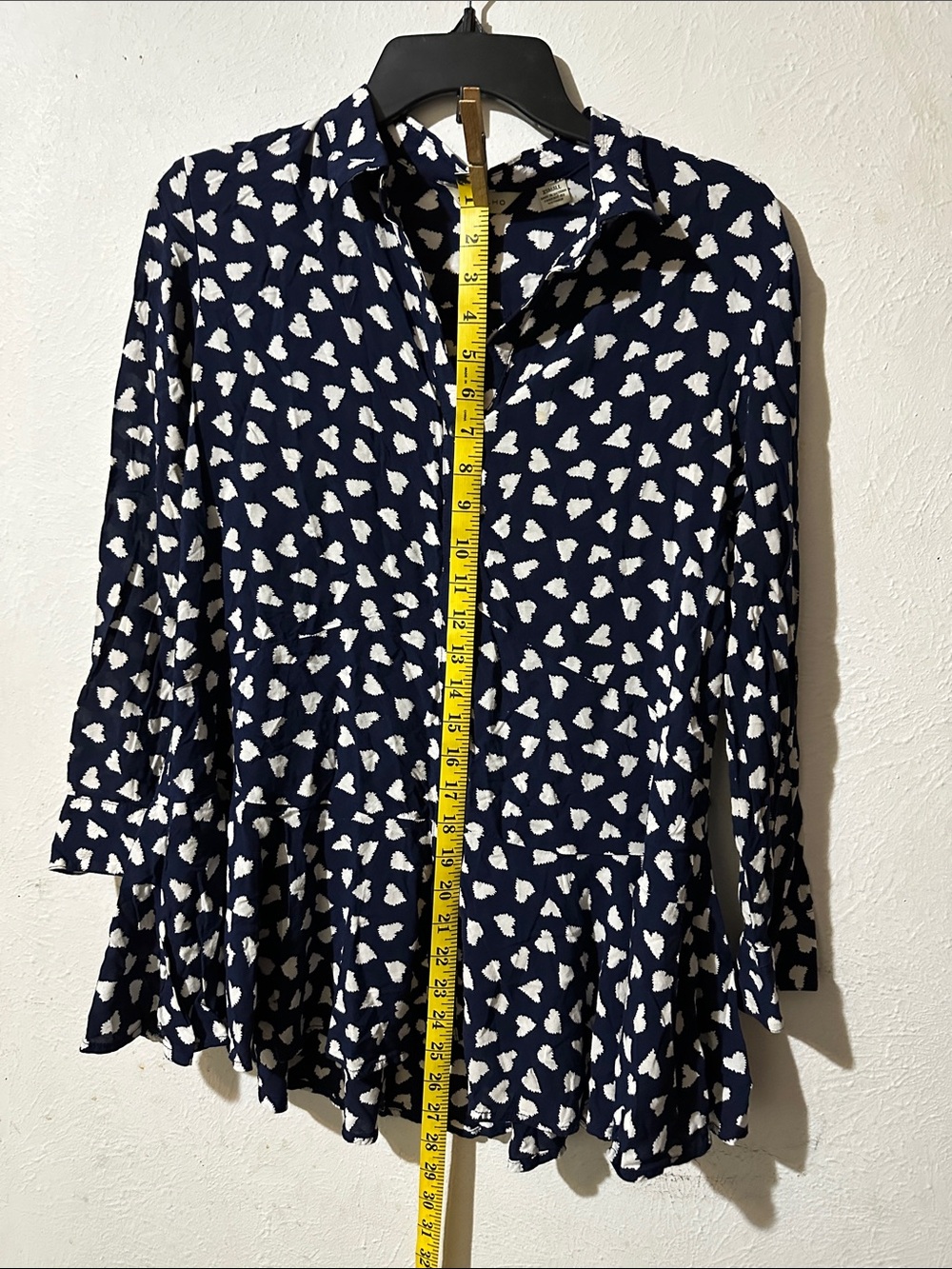 Anthropologie 11.1 Tylho Navy Blue Peplum Tunic with White Heart Print